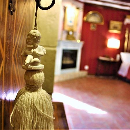 La Casa De Sebastian Guest House วาลเดร์โรเบรส ภายนอก รูปภาพ