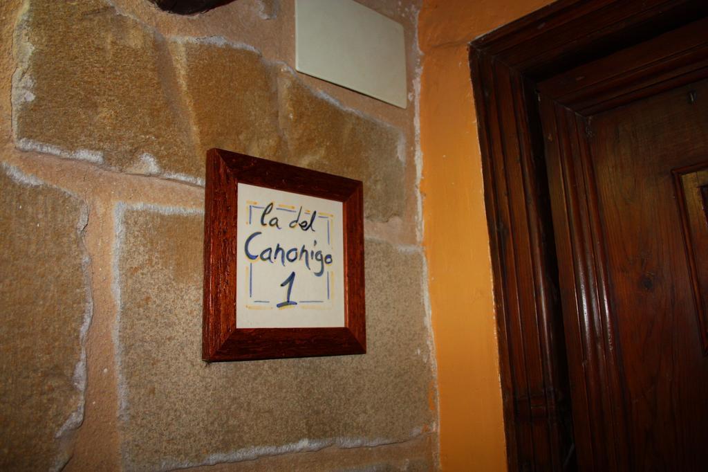 La Casa De Sebastian Guest House วาลเดร์โรเบรส ห้อง รูปภาพ